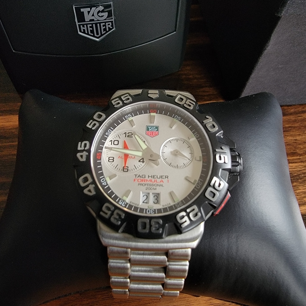 Tag Heuer Formula One Silver Men's Watch